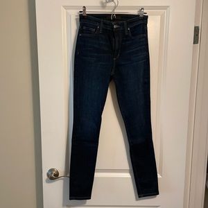 Joe’s Jeans High Rise Skinny Jean 25